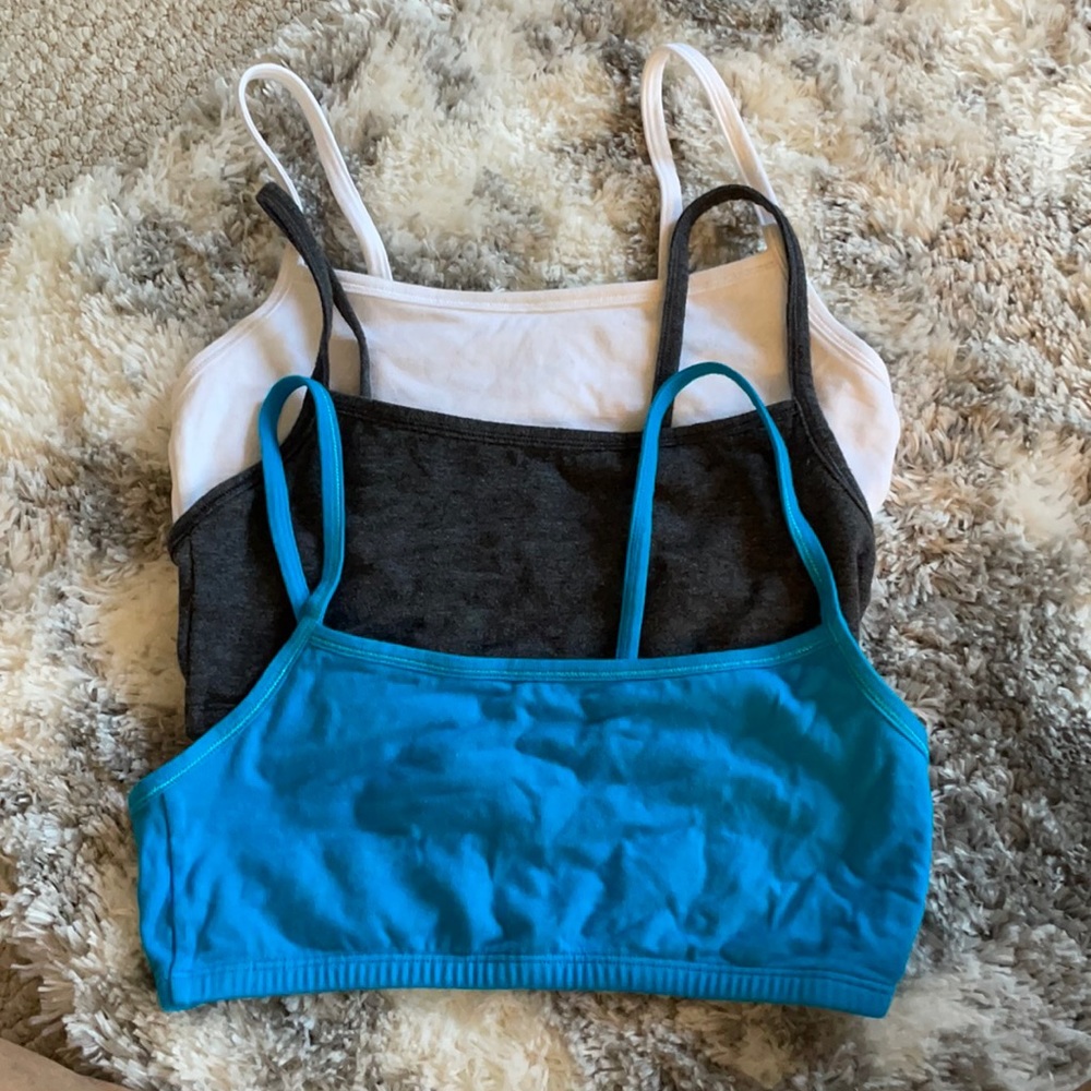 Set of 3 sports bras
